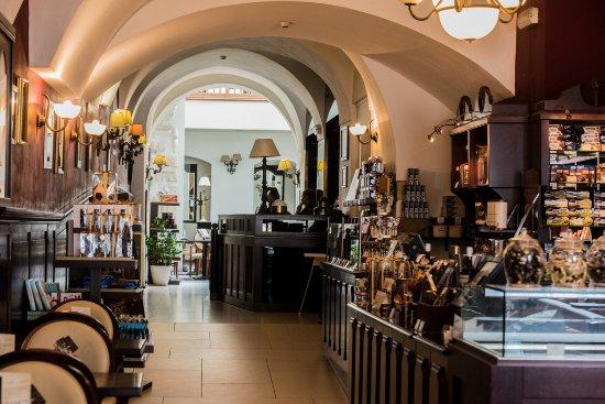 E.Wedel Chocolate Lounge